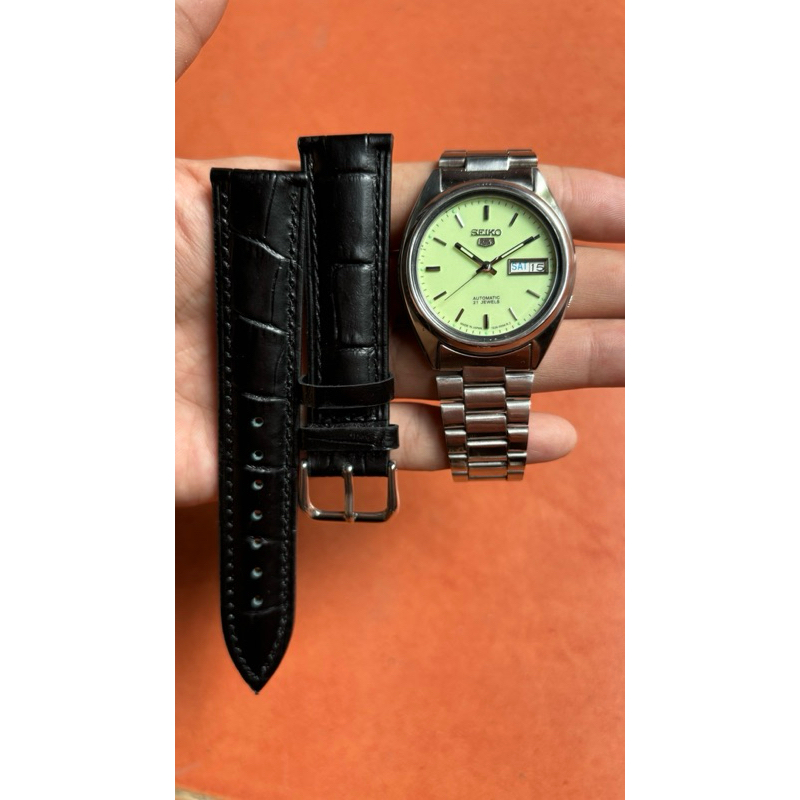 Seiko 5 Caliber 7s26 Dial Full Luminous Original seiko movement With Bracelet