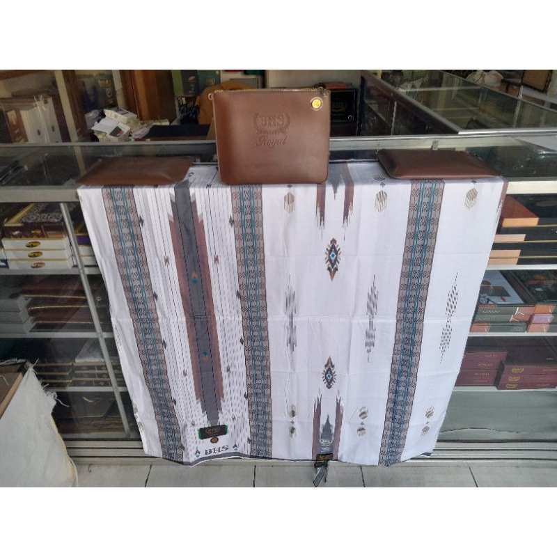 Sarung BHS ROYAL GOLD STA -PUTIH-Z3