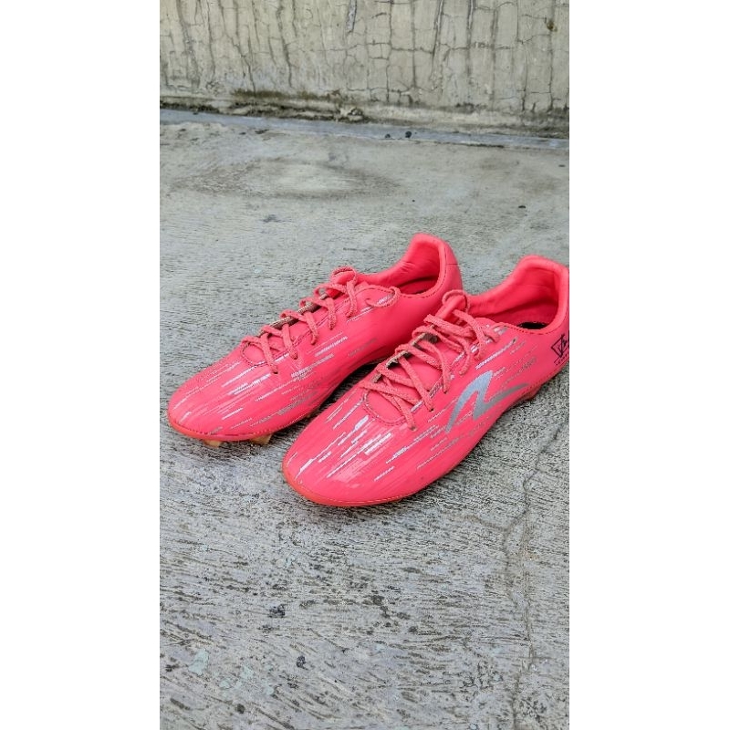 SEPATU BOLA LIGHTSPEED REBORN FG - DIVA PINK