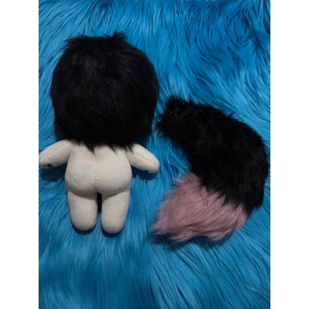 Non Attribute 2 20cm Doll
