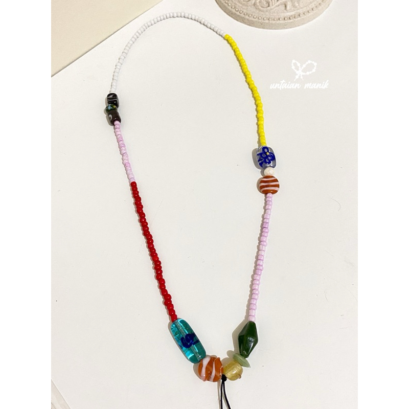 

Untaian Manik - Glass Beads Lanyard - Tali Gantungan