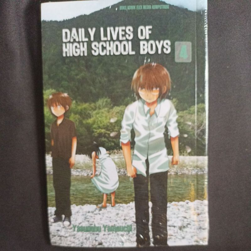 Komik Daily Lives of High School Boys 4 (segel)