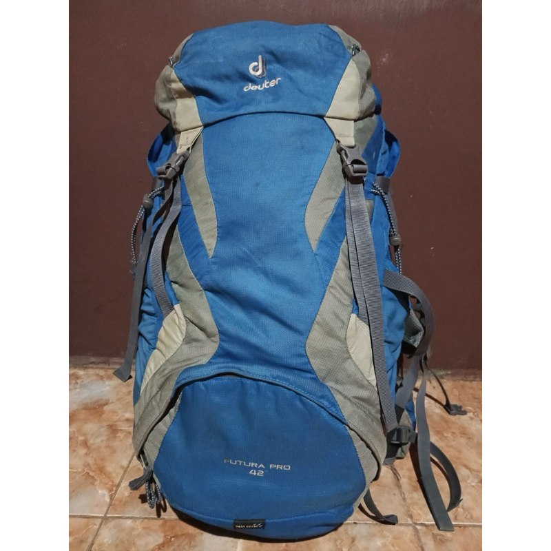 Deuter Futura Pro 42 Backpack