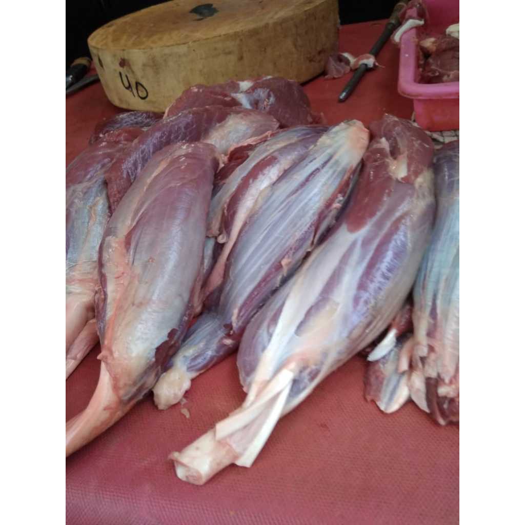 

Daging Sengkel Sapi Lokal Segar Fresh