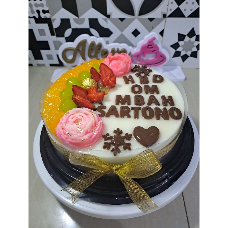 

Puding Ultah/Tart Bulat Diameter 20"/Ultah/Hampers/Gifts