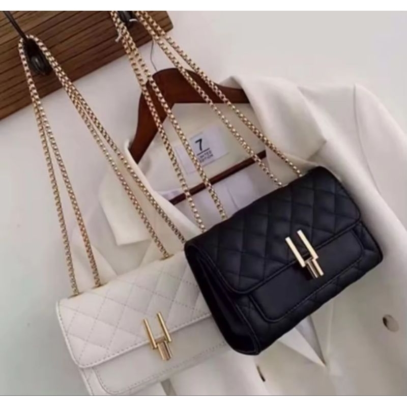 Tas selempang wanita Termurah AMORA CHELSY tas selempang wanita terbaru