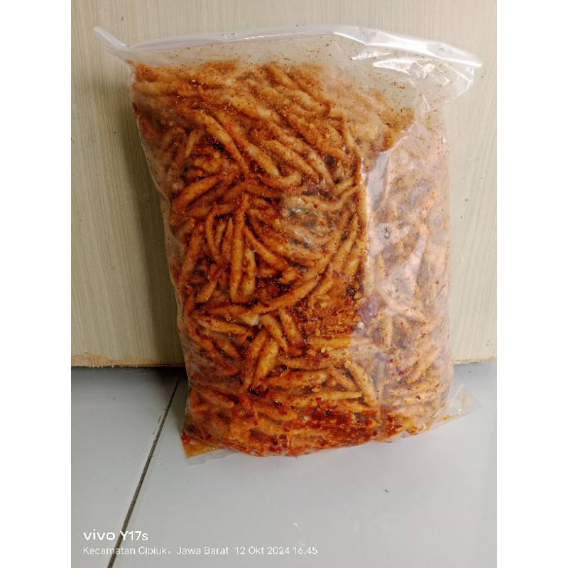 

Tiktuk Cemilan Pedas