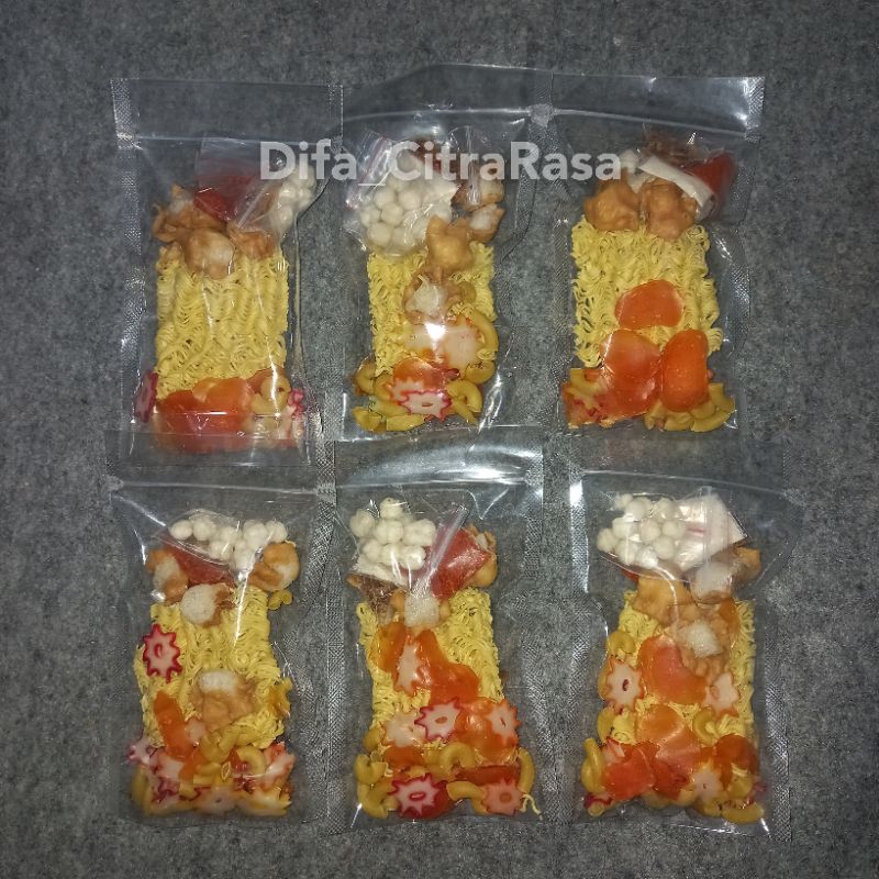 

PAKET MIE SEBLAK 6pcs,plus jeruk limo