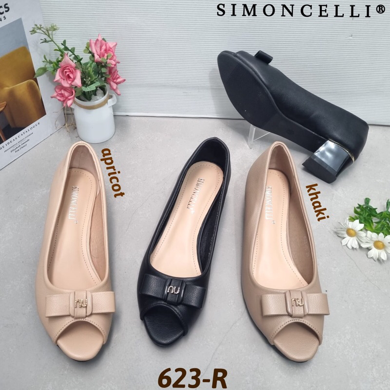 Sepatu wanita SIMONCELLI