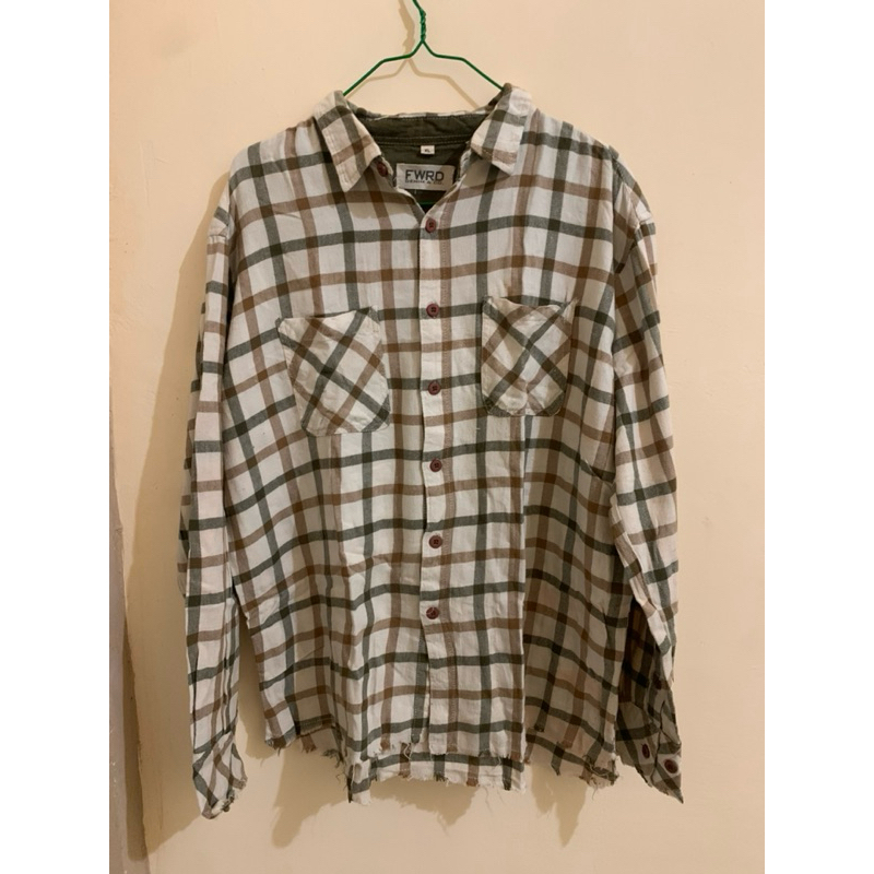 (PRELOVED) Kemeja Kotak-Kotak FWRD Denim & co