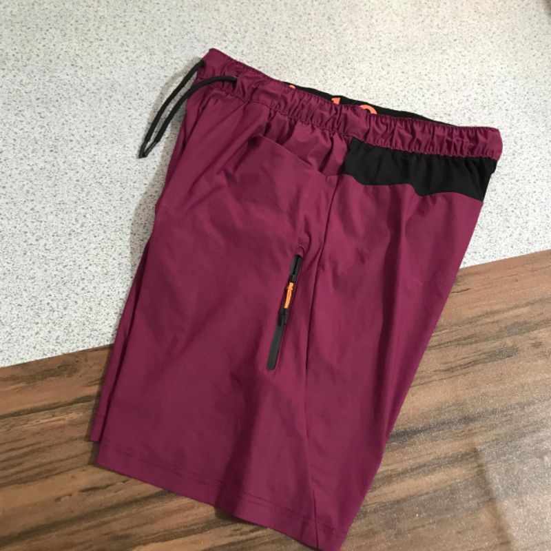 celana Outdoor Find-out Size L second bekas preloved Branded