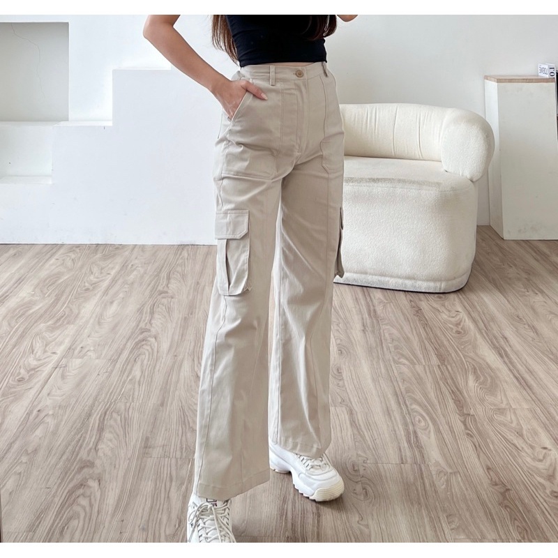 Celana Cargo Panjang Wanita Premium Highwaist Korean Style Kargo Pants Kekinian Murah Terbaru