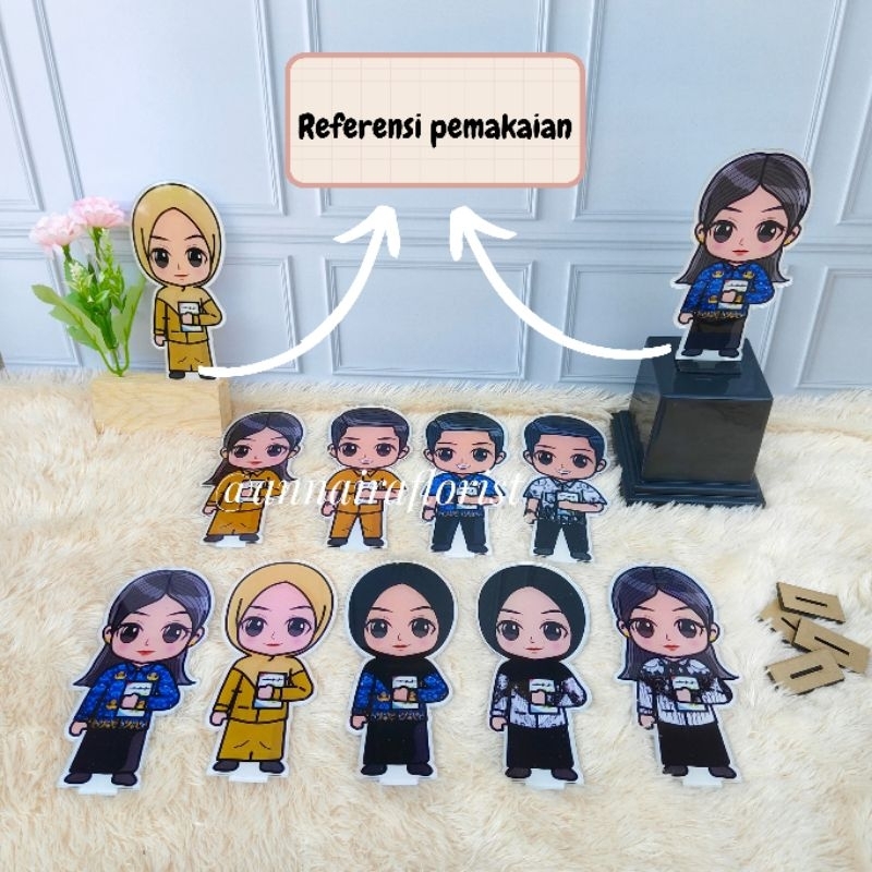 Akrilik guru | tatakan kayu | tatakan piala