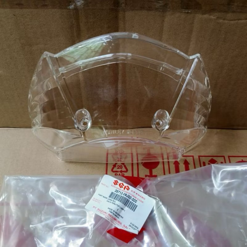 mika lampu stop belakang suzuki nex lama original