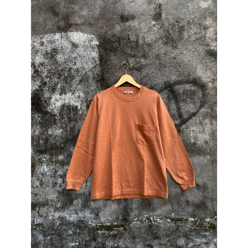 Longsleeve Uniqlo Pocket
