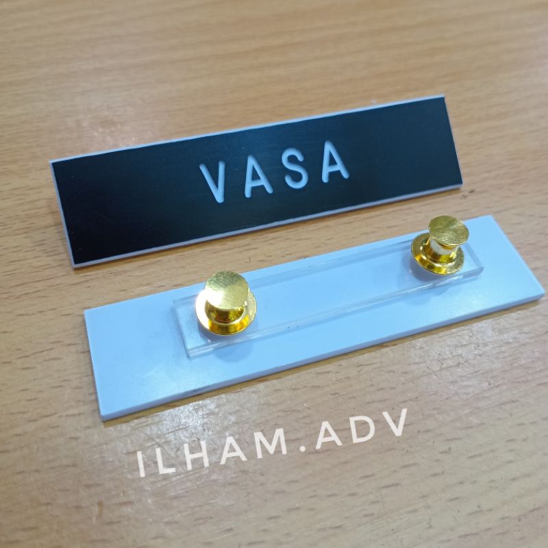 

papan nama dada grafir bahan original -paku jambu