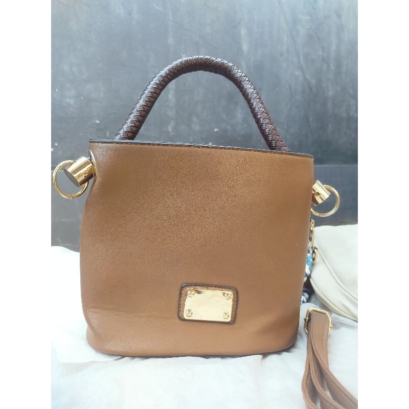 Tas Handbag Les Femmes Preloved