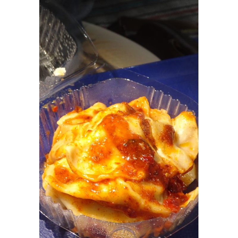 

WONTON CHILI OIL (FROZEN) BISA REBUS / GORENG