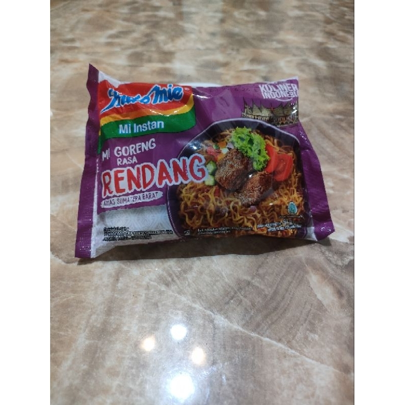 

Indomie goreng rasa rendang khas sumatera barat 91g