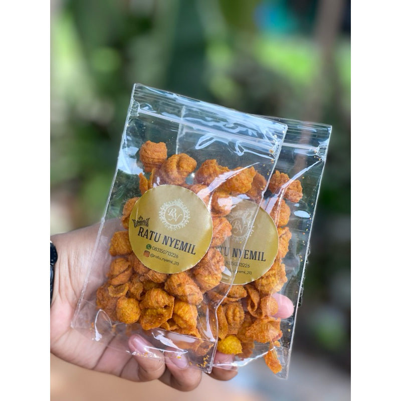 

Cemilan murah 5000 - kerupuk kerang pedas