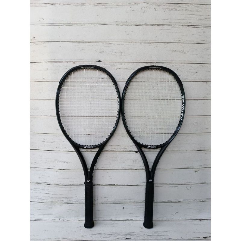 [ RAKET TENIS SECOND 1 PCS YONEX EZONE ACE (CHINA) / 260 Gram - 102 in ]