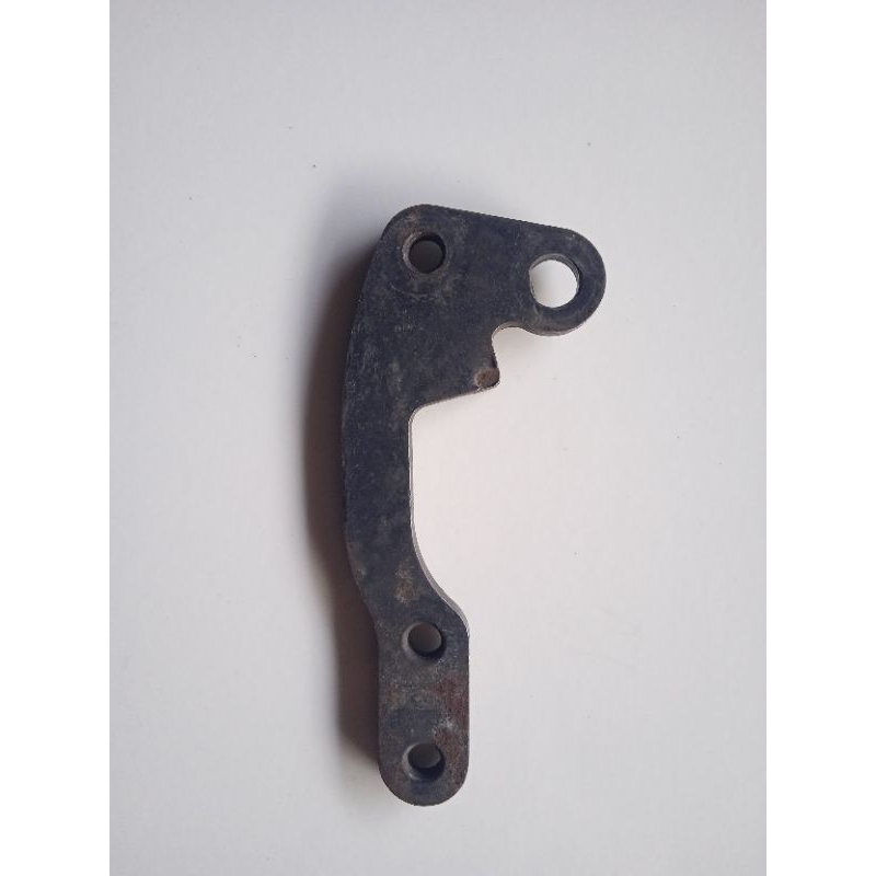 BREKET DUDUKAN CAKRAM DEPAN BEAT KARBU ORIGINAL