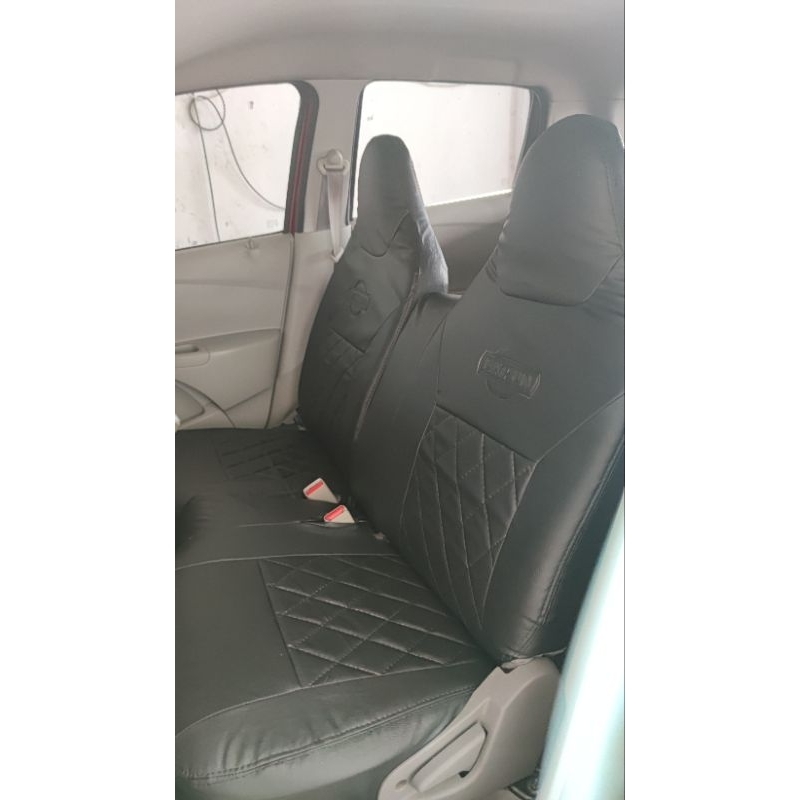 Sarung jok Datsun Go