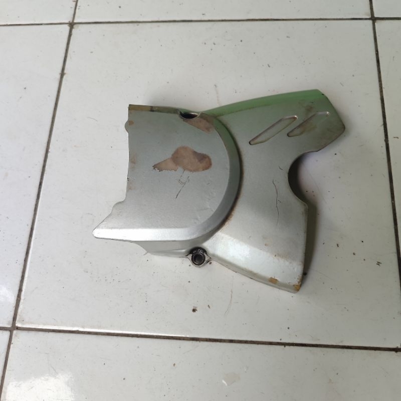Tutup gear depan karisma original copotan