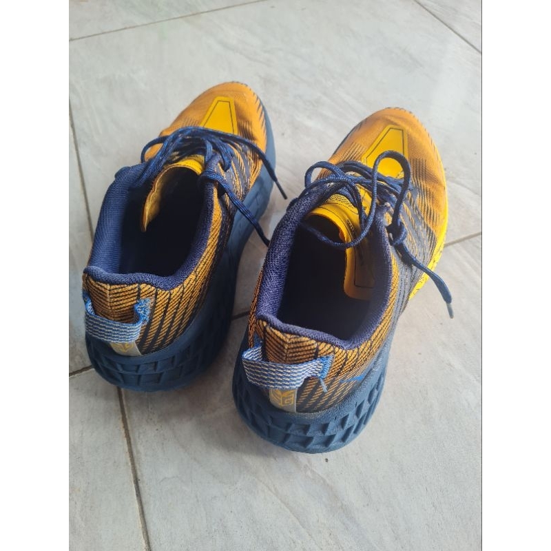 hoka one one speedgoat 4