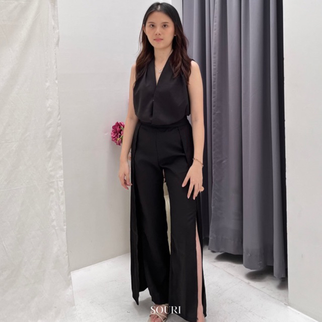 [souri.id] Rene Set Top + Pants | ONE SET / V Neck Top / ONESET SETELAN WANITA / BAJU SET WANITA / S
