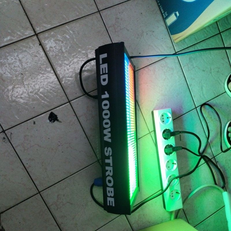 Lighting Panggung strobo 960 LED 3in1