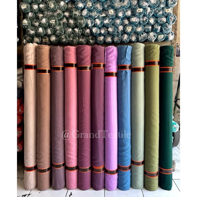 (1 ROLL) KAIN BELLA SQUARE SIFON HYCOM Lebar 115cm Isi 60yard . Kain Hijab, bahan hijab, kain sifon,
