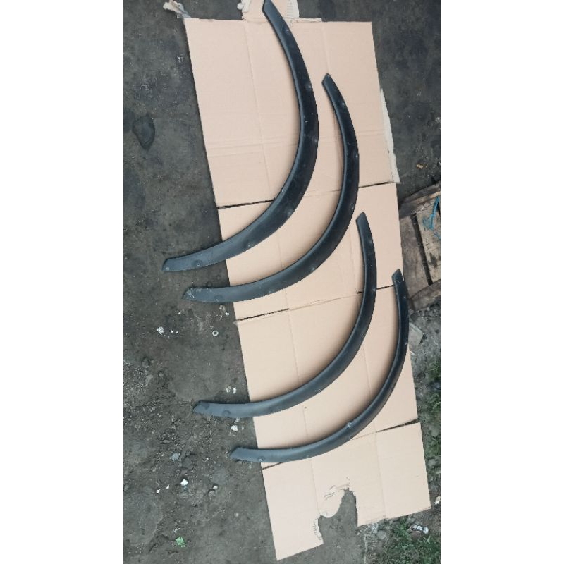 fender.fariasi.ttup ban.mobil.taruna.1set.4pcs