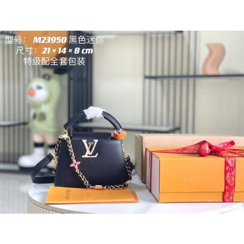 Top original Louis Vuitton LV Capucines mini handbag