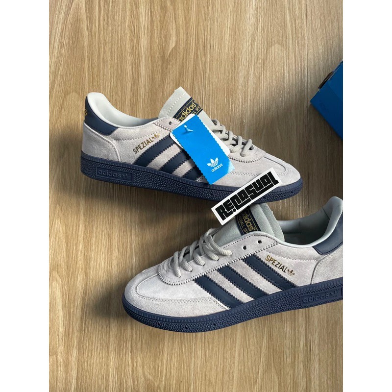 Ad*das Handball Spezial Abu Navy adidas sneakers casual Unisex  100% ori  size 39-43 core garis tiga