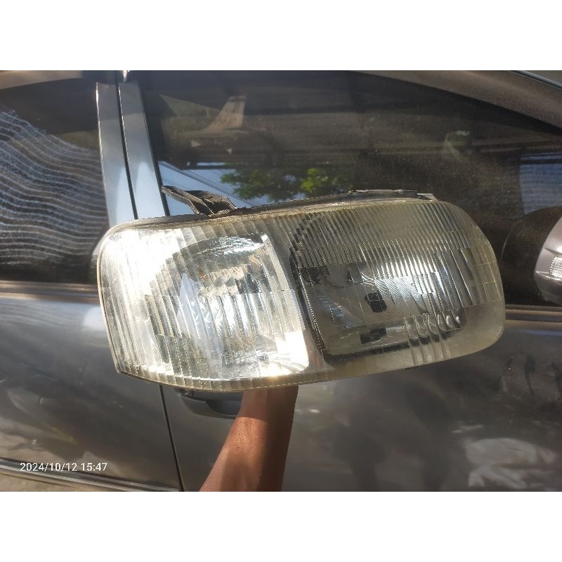 headlamp ford escape original kanan R