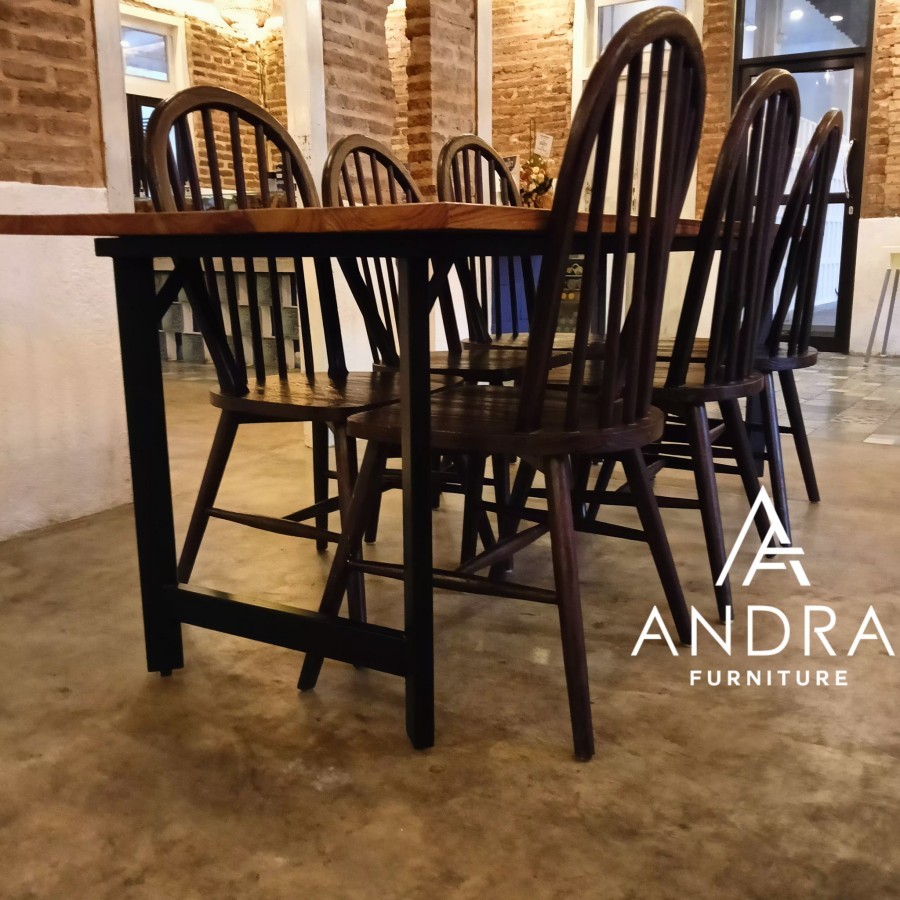 set kursi makan 6 kursi 1 meja kaki besi top kayu jati finishin rustic