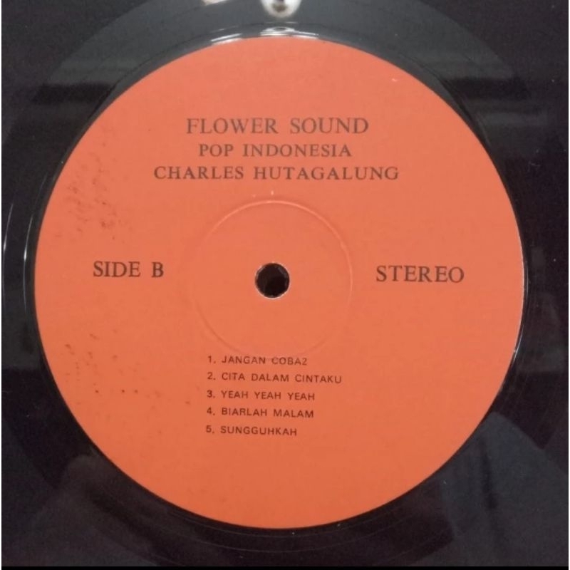 Vinyl Piringan Hitam 12 inch Charles Hutagalung - Cinta Pertama