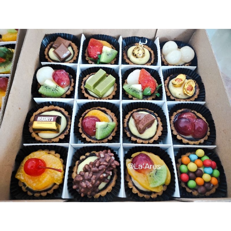 

Mini Fruit Pie 1box isi 16pcs