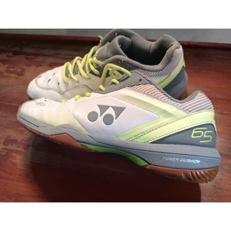 Sepatu Yonex SHB Z 65 Second/ insole 26.5 cm