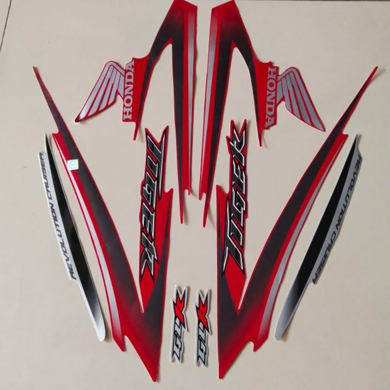 Striping Honda Tiger revo 2009 stiker motor Tiger revo 2009
