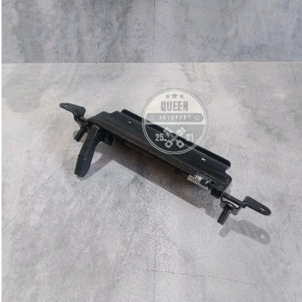 Hendel pintu belakang handle bagasi KIJANG KAPSUL LGX KRISTA KF60 KF70 7K