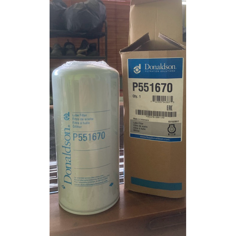 oil filter / filter oli donaldson P551670