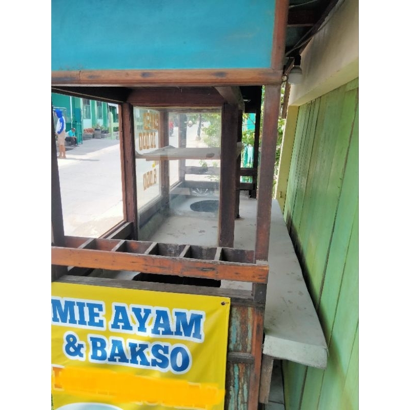 GEROBAK MIE AYAM & BAKSO BEKAS