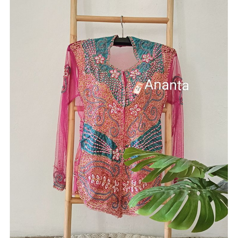 Kebaya Tile Payet Atasan Kebaya Wisuda