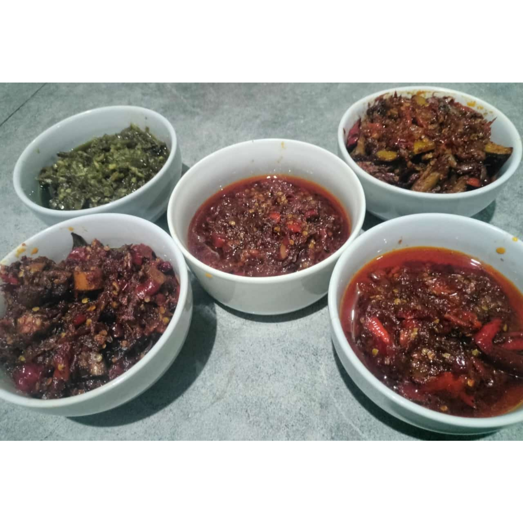 

Sambal Cowet/ Sambel Bawang/ Sambel Ijo/ Sambel Cumi/ Sambel Jengkol