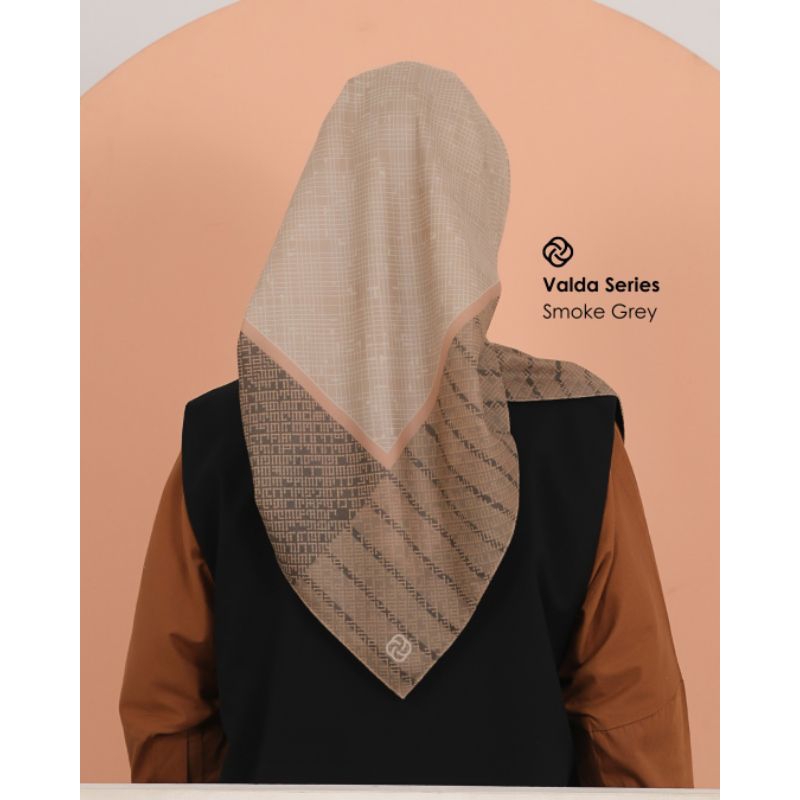 HIJAB DEENAY VALDA SERIES, DEENAY MOTIF VALDA