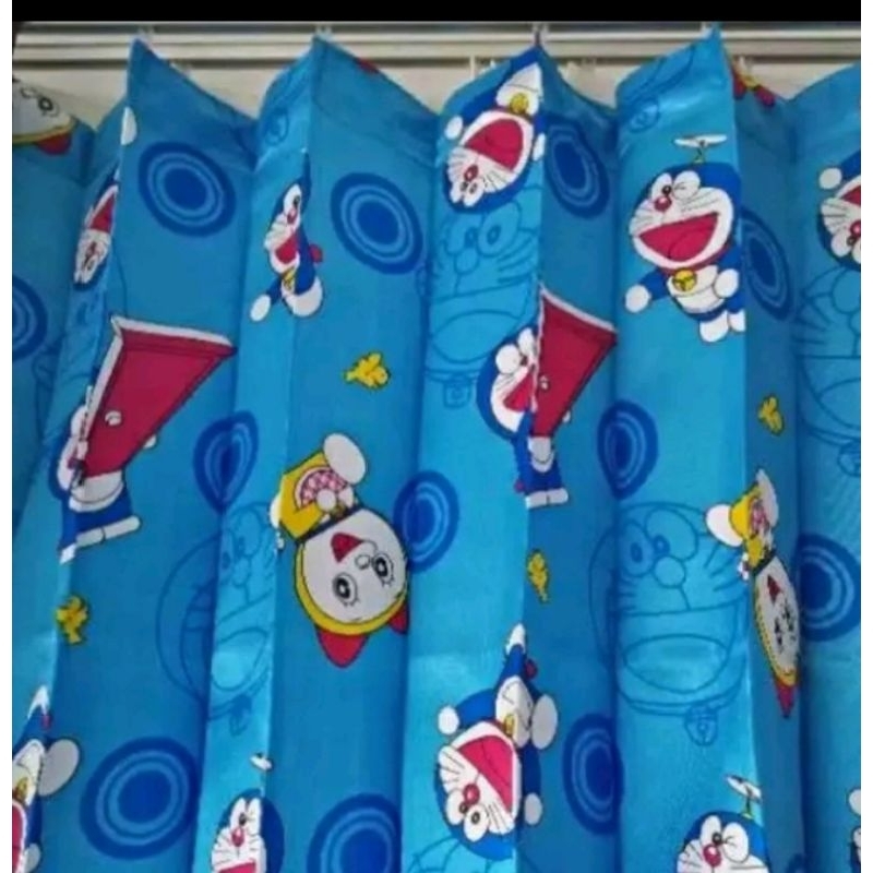 GORDEN PLISKET PENDEK KARAKTER DORAEMON HELLO KITTY BIRU GORDEN JENDELA PENDEK GORDEN KOLONG DAPUR