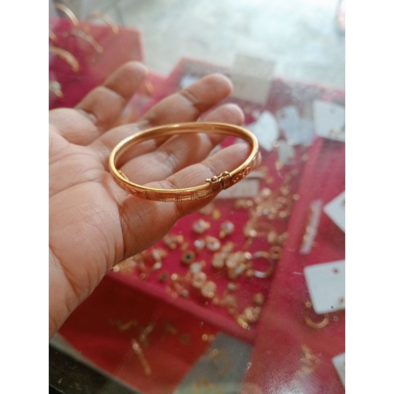 gelang anak titanium