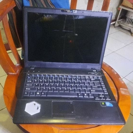 Laptop Axio Neon